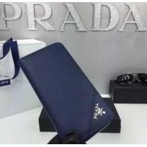 収納力を誇る　今季　秋冬 prada プラダ ビジネスケース 最大の魅力　長財布 2色可選 .105.