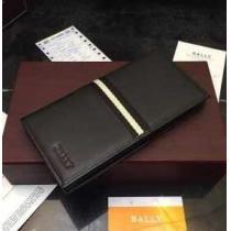 収納できる　bally 滑らかなバリー シンプルな機能性　長財布.170.