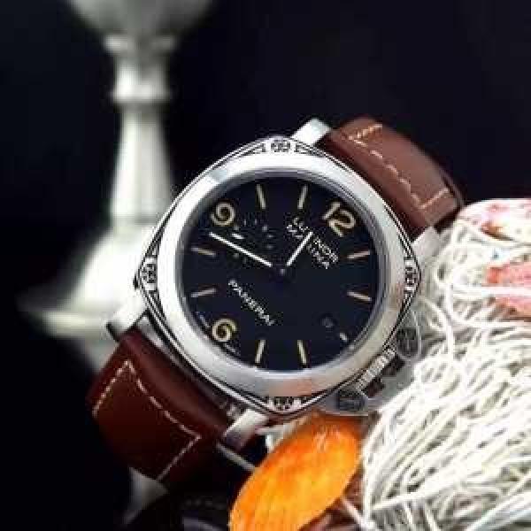 存在感のある 2026 PANERAI パネライ 3針クロノグラフ 日付表示  腕時計.211.