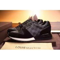 絶大な人気を誇る 2026 ルイ ヴィトン LOUIS VUITTON ランニングシューズ 2色可選 抗菌?防臭加工