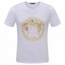 人気が爆発 ヴェルサーチ VERSACE 万能の半袖Tシャツ 3色可選