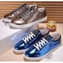 2025春夏 お買い得品 ヴェルサーチ VERSACE 脱ぎ履きしやすい/着脱しやすい フラットシューズ 2色可選