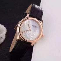 スタイリッシュな印象 2026  パテックフィリップ Patek Philippe2針クロノグラフ 女性用腕時計.206.
