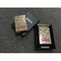 大特価   2026 Supreme Zippo Engraved Brass box ライター　オイルライター（オイルとフリント不込）