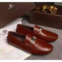 2026春夏 特別人気感謝SALE ヴェルサーチ VERSACE 軽量で疲れにくい スリップオン