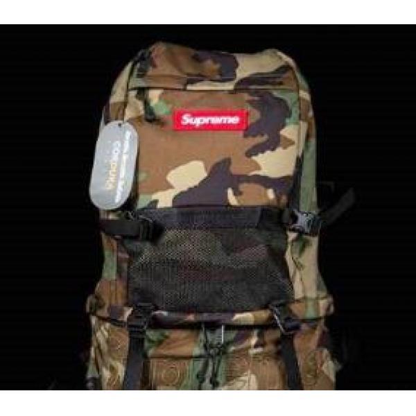完売品　Supreme 15FW Contour Backpack 　コンツアー バックパック 個性的なデザイン　ウッドランドカモ..161.
