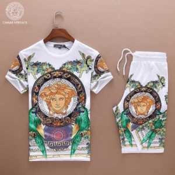 選べる極上 2026春夏 ヴェルサーチ VERSACE 半袖セットアップ