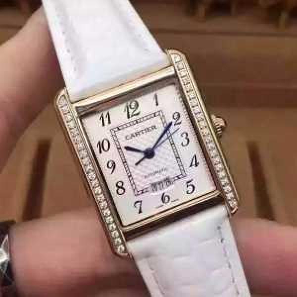 ムダな装飾を排したデザイン2026 CARTIER カルティエ サファイヤクリスタル風防 スイスムーブメントETA2671 女性用腕時計 5色可選.199.