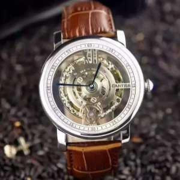 スタイリッシュな印象 2026 CARTIER カルティエ 機械式（自動巻き）ムーブメント 男性用腕時計.199.