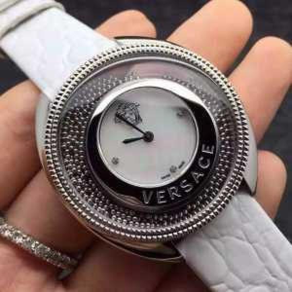 2026 個性派  VERSACE ヴェルサーチ スイス輸入クオーツムーブメント 女性用腕時計 9色可選.216.