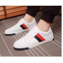 美脚効果抜群  2025春夏 louis vuitton ルイ ヴィトン 大人っぽい雰囲気 ランニングシューズ.