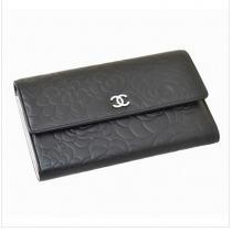 新発売＆好評レベルコピーブランド【Luxury Brand Selection】三つ折長財布.106.