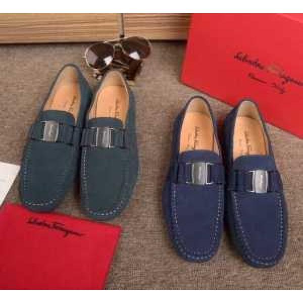 セール中 2026 サルヴァトーレフェラガモFERRAGAMO  カジュアルシューズ 2色可選