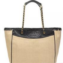 機能も充実★大人美人のきれいめトリーバーチ TORYBURCH FLEMING CROCHET E/W TOTE バッグ 登場！ナチュラル&times;ブラック ストロー&times;レザー.493.