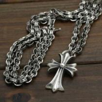 モデル大絶賛 2026 クロムハーツ CHROME HEARTS シルバー925 ペンダントトップ 十字架