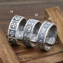 大好評♪ 2026 クロムハーツ CHROME HEARTS シルバー925 指輪 3色可選