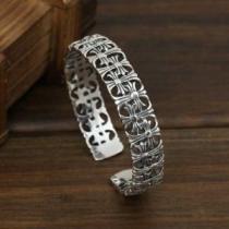 2026 高評価の人気品 クロムハーツ CHROME HEARTS シルバー925 バングル