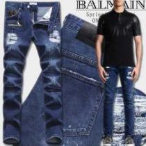 超目玉 BALMAIN バルマンコピー 上品な雰囲気になっているジーンズ