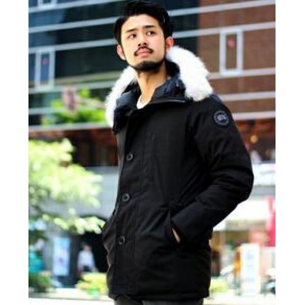定番モデル　CANADA GOOSE　カナダグース　高いファッション性メンズダウンジャケット　コート.