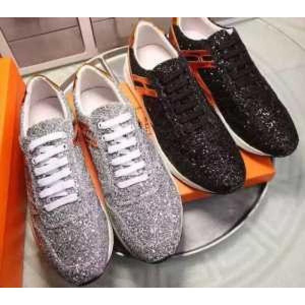 2026 【人気ブログ掲載】 エルメス HERMES ランニングシューズ 2色可選