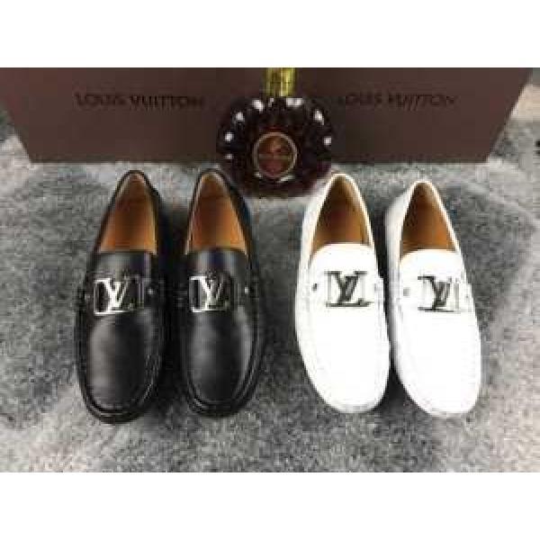 ファッション 人気 2026 ルイ ヴィトン LOUIS VUITTON カジュアルシューズ  2色可選