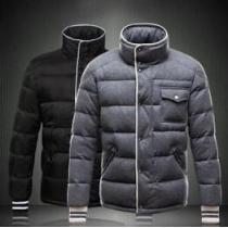 大人気　MONCLER　モンクレールスーパーコピー　洗練されたデザインメンズダウンジャケット.