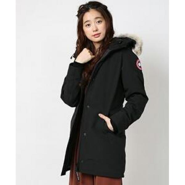 安定感があるアイテム　CANADA GOOSE　カナダグース　ブランド コピー 激安　注目レディースダウンジャケット.
