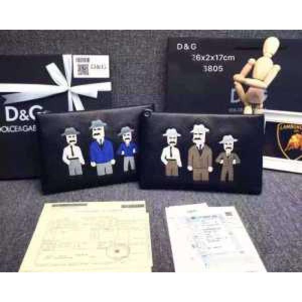 デイリーに使える  ドルチェ＆ガッバーナ Dolce&Gabbana 最旬アイテムポーチ 2色可選 DG3805.55.