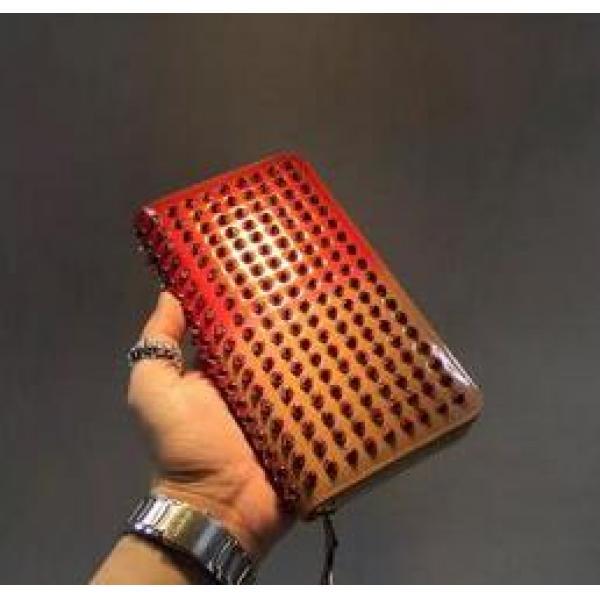 良く上質感のあるクリスチャンルブタン スーパーコピー  グラデーションやスタッズ付き長財布 Red/Pink..473.