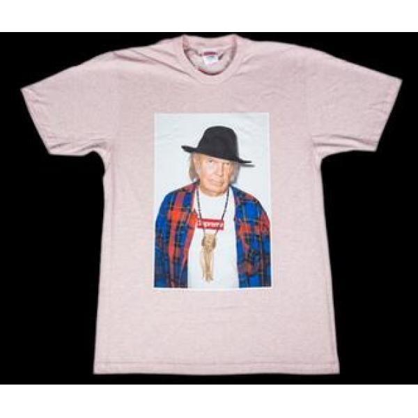 一味違う シュプリーム スーパーコピー  伸縮性も抜群な Tシャツ .