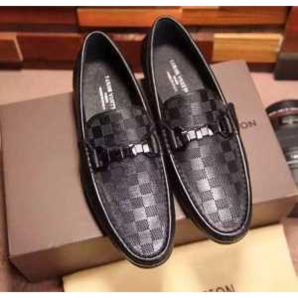 お買得  2026  ルイ ヴィトンLOUIS VUITTON カジュアルシューズ