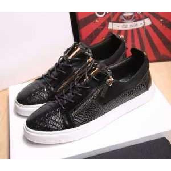 人気激売れ 2026  ジュゼッペ ザノッティGIUSEPPE ZANOTTI  フラットシューズ