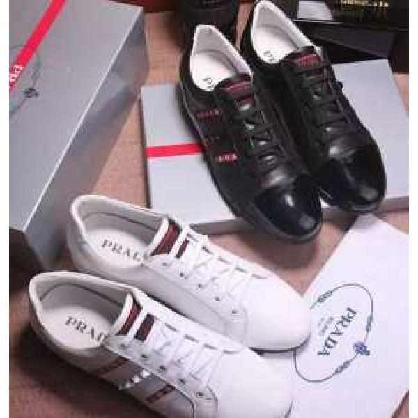 2026 【人気ブログ掲載】 プラダ PRADA フラットシューズ  2色可選