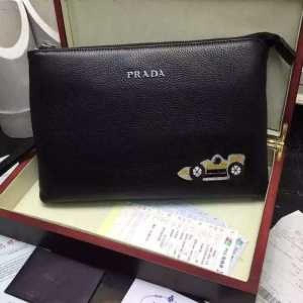 2026 値下げ！プラダPRADA  ビジネスケース 8101.57.