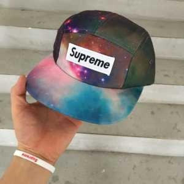 2026 シュプリーム SUPREME 主役になる存在感 帽子