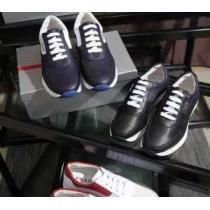 派手 2026 PRADA プラダ ランニングシューズ 2色可選