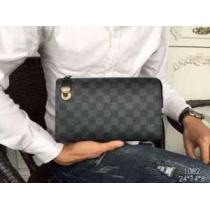 大人気☆NEW!!  2026ルイ ヴィトン  LOUIS VUITTON ポーチ 2色可選 1082.45.