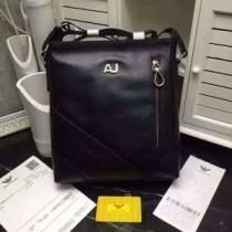 【激安】 2026 アルマーニ ARMANI ショルダーバッグ 斜め掛けバッグ 1687-4.65.