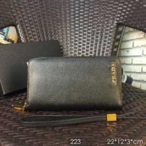 スタイルアップ効果  2026 プラダ PRADA ポーチ 223.57.