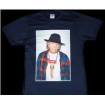 時代感には欠かせないSupreme シュプリーム　デザイン性の高いTシャツ　ネイビー .