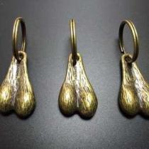 16SS お洒落な存在感 Supreme Brass Balls キーホルダー
