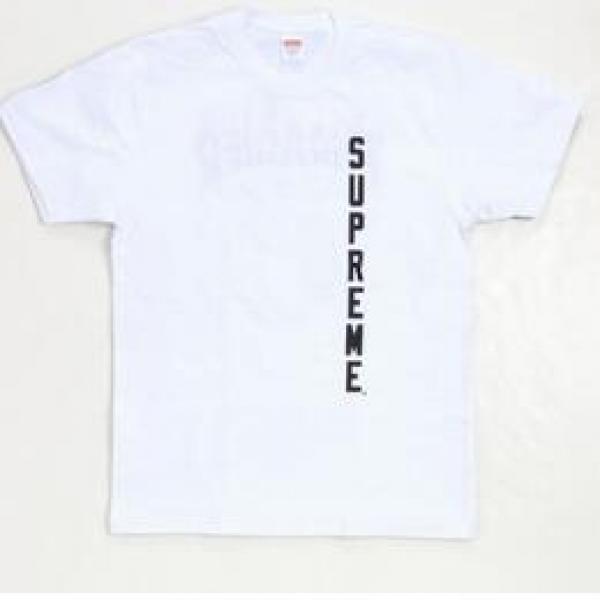 通気性が良いシュプリーム コピー 通販  存在感がいっぱいTシャツ .