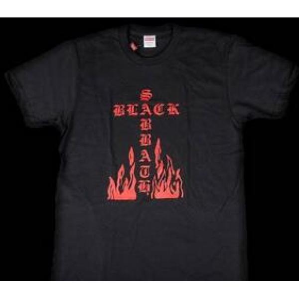 柔らかい シュプリーム スーパーコピー  清涼感のあるＴシャツ ブラック.