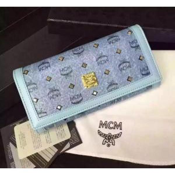 便利なエムシーエム コピー ファッション 人気  レディース財布.520.