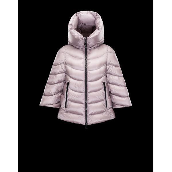 モンクレール MONCLER 2026秋冬 海外セレブ愛用 ダウンジャケット厳しい寒さに耐える