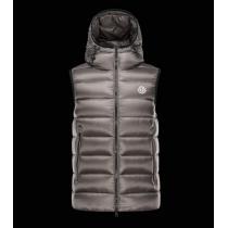 大特価 モンクレールMONCLER  2026秋冬  風も通さない ダウンジャケット