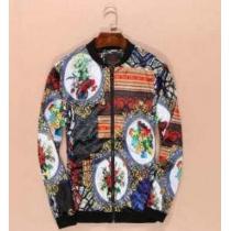 大活躍　CHROME HEARTS クロムハーツ 　相性がよい気品が漂うジャケット.