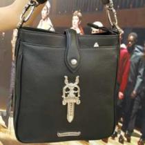 重宝するアイテム  クロムハーツ CHROME HEARTS2026秋冬 ショルダーバッグ.28.