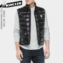 個性派 2026秋冬 MONCLER モンクレール 綿入れ 2色可選 肌触りが特徴のダウンベスト