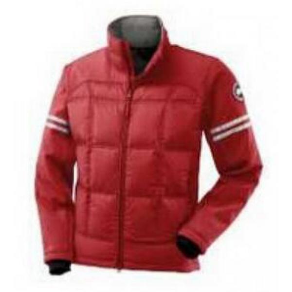 違和感ないカナダグース スーパーコピー Canada Goose　防寒性に溢れるダウンジャケット3色可選.